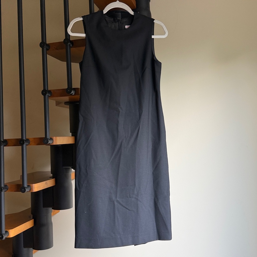 Vintage Michael Kors wool dress made in Italy. size 4